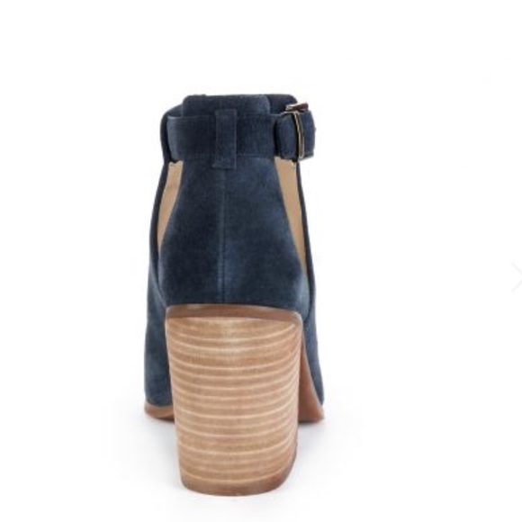 Paris Spring Midnight Navy Cutout Peep Toe Booties - Picture 4 of 4